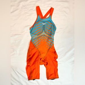 Size 22 Speedo LZR Printed Valor Kneeskin